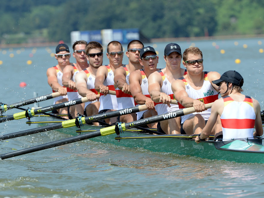 Souveräner Achter gewinnt WM-Vorlauf bei extremer Hitze
